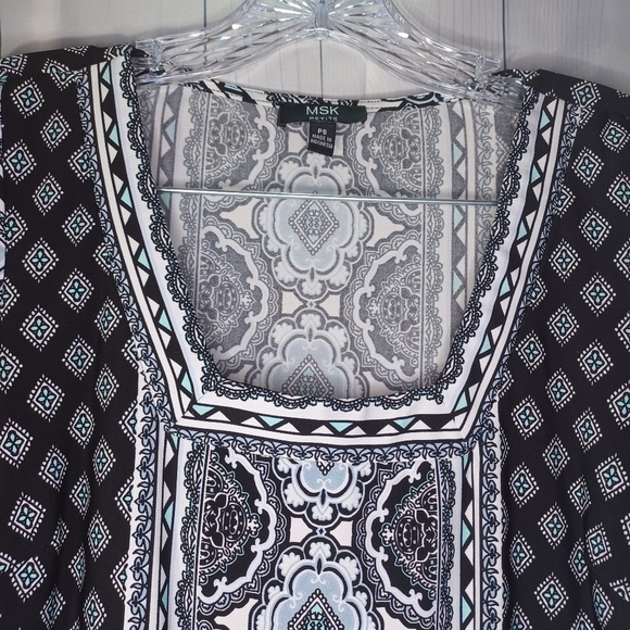 MSK multi pattern mini 70’s dress - Picture 2 of 10